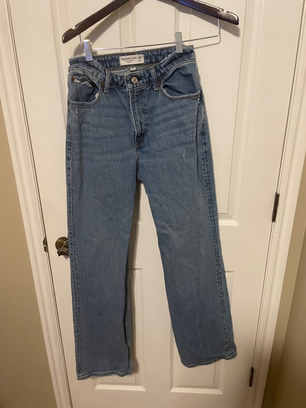 Abercrombie & Fitch Medium Blue Straight Jeans